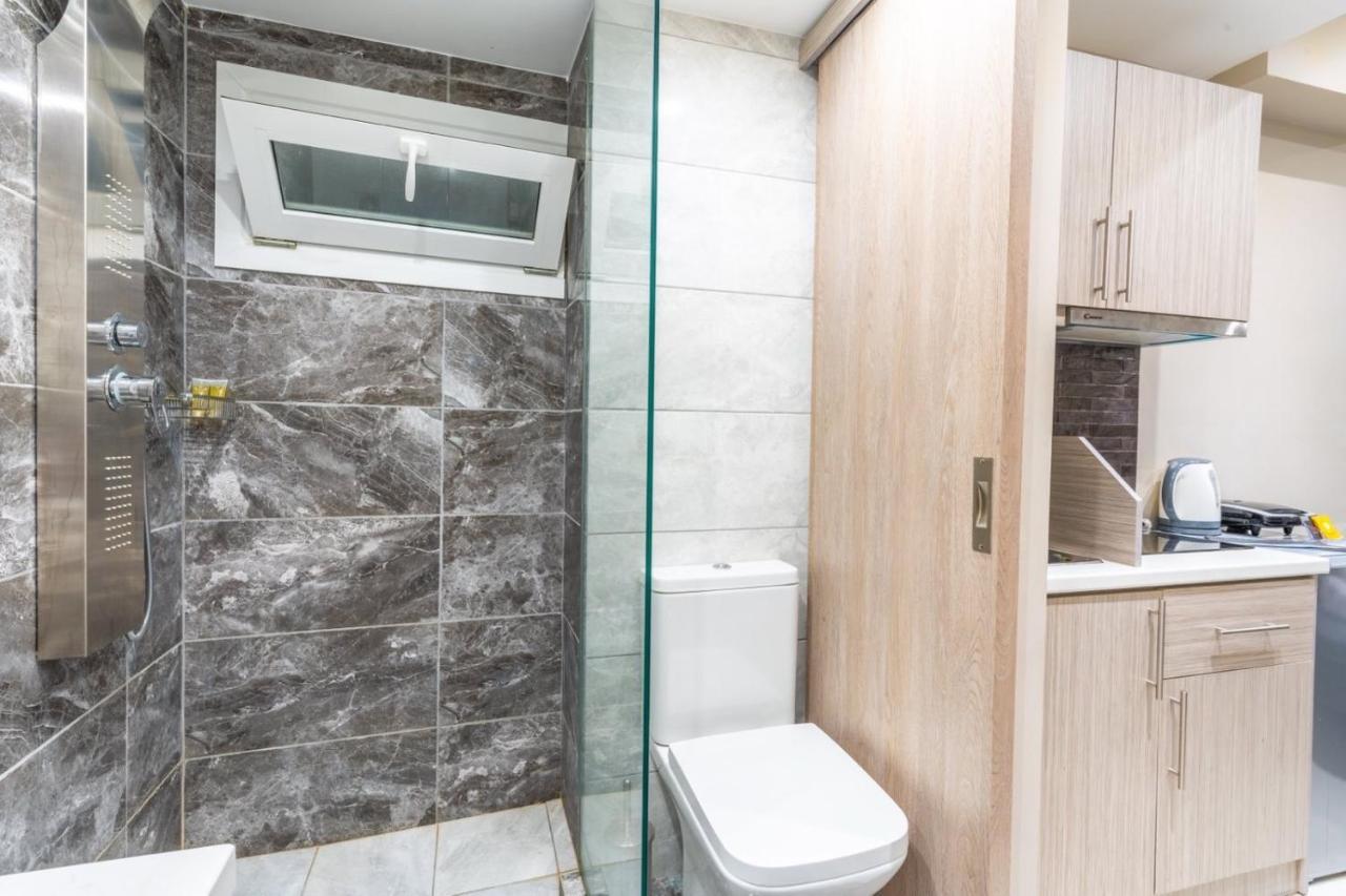 Aiolos Luxury Alimos Market Apartment 2 Near The Sea 아테네 외부 사진